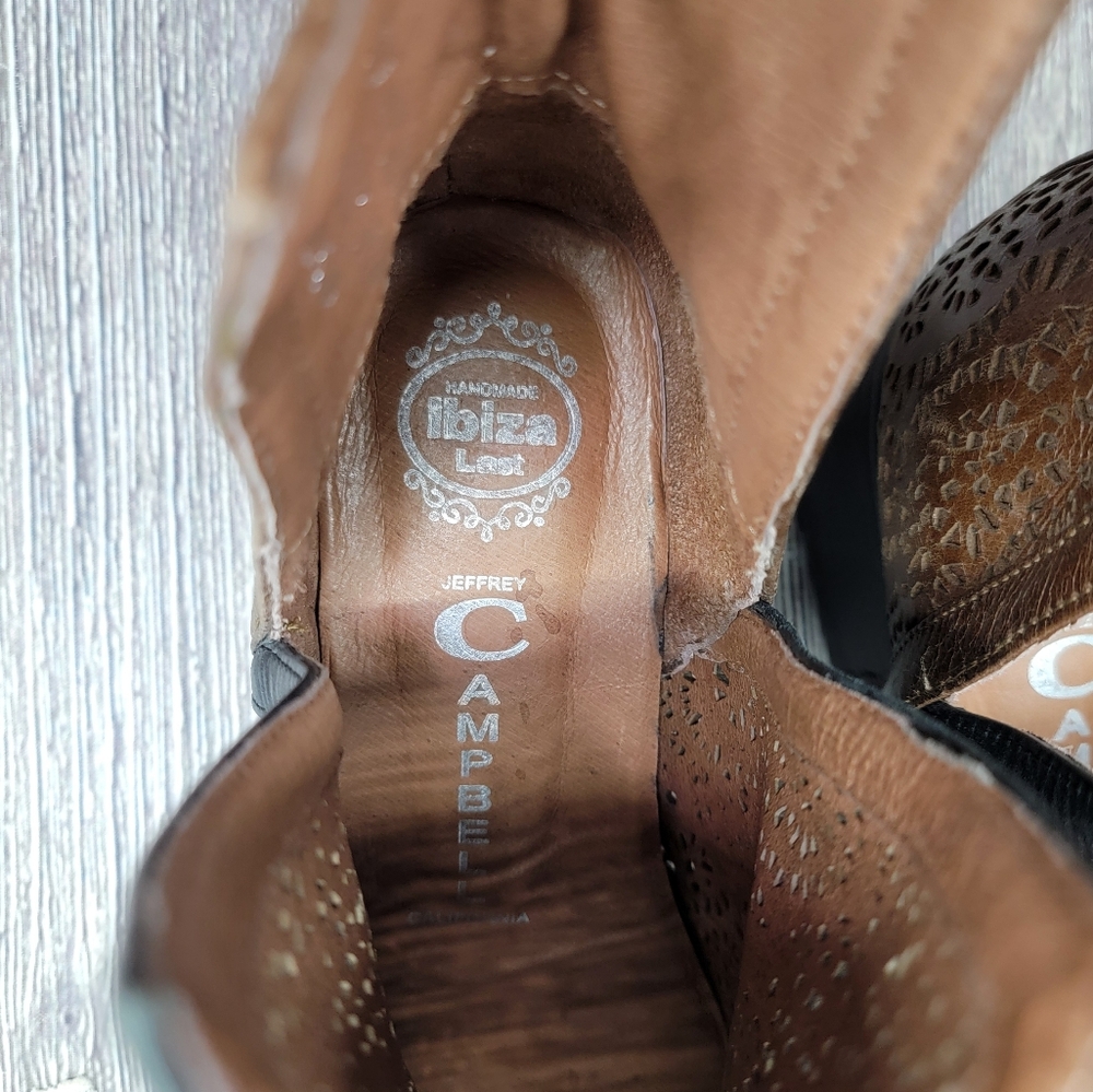 Jeffrey Campbell Oriley Cut Out Two Tone Ankle Boot - Picture 12 of 12
